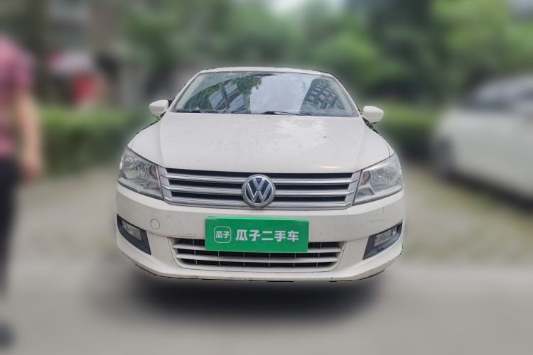 Used Volkswagen Santana 2013 1.4L Manual Comfort Edition Front