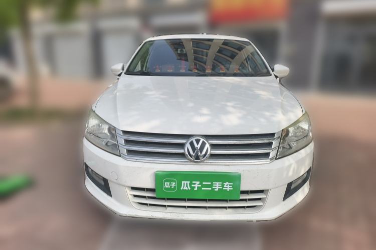 Used Volkswagen Santana 2013 1.4L Manual Comfort Edition Front