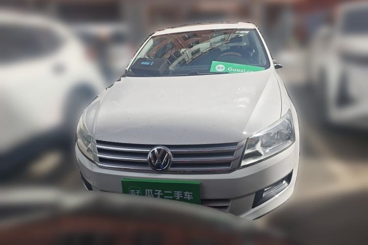 Used Volkswagen Santana 2013 1.6L Manual Comfort Edition Front