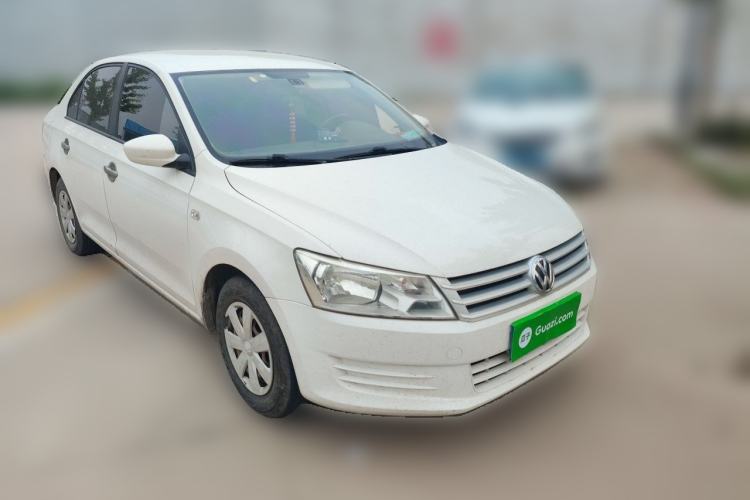 Used Volkswagen Santana 2013 1.6L Manual Fashion Edition Front Right 45 Deg