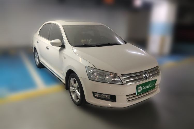 Used Volkswagen Santana 2013 1.6L Automatic Comfort Edition Front Right 45 Deg