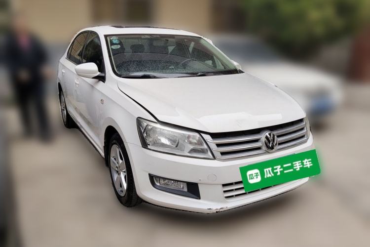 Used Volkswagen Santana 2013 1.6L Automatic Comfort Edition Front Right 45 Deg