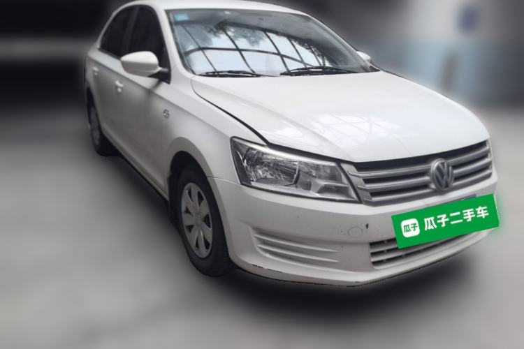 Used Volkswagen Santana 2013 1.6L Automatic Fashion Edition Front Right 45 Deg
