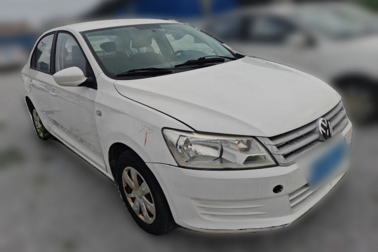 Used Volkswagen Santana 2013 1.6L Manual Fashion Edition Front Right 45 Deg