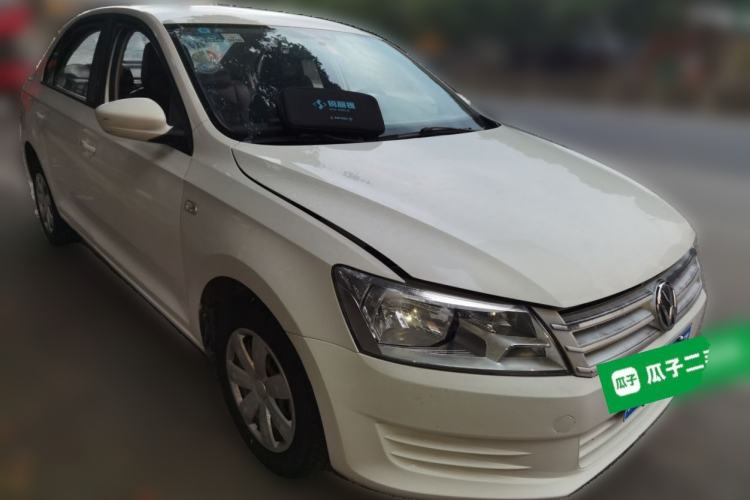 Used Volkswagen Santana 2013 1.4L Manual Fashion Edition Front Right 45 Deg