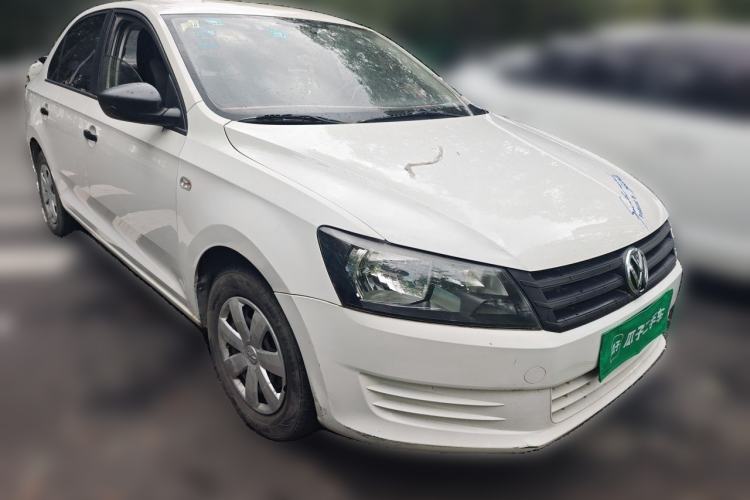 Used Volkswagen Santana 2013 1.4L Manual Fashion Edition Front Right 45 Deg