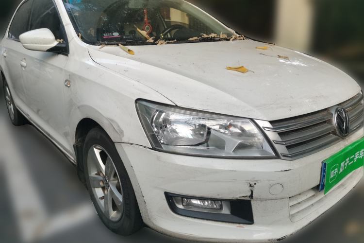 Used Volkswagen Santana 2013 1.6L Automatic Comfort Edition Front Right 45 Deg