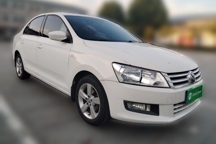 Used Volkswagen Santana 2013 1.4L Manual Comfort Edition Front Right 45 Deg