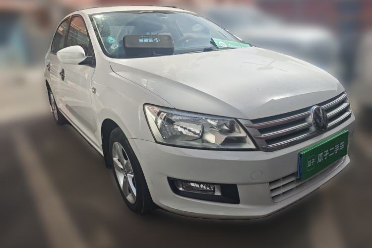 Used Volkswagen Santana 2013 1.6L Manual Comfort Edition Front Right 45 Deg