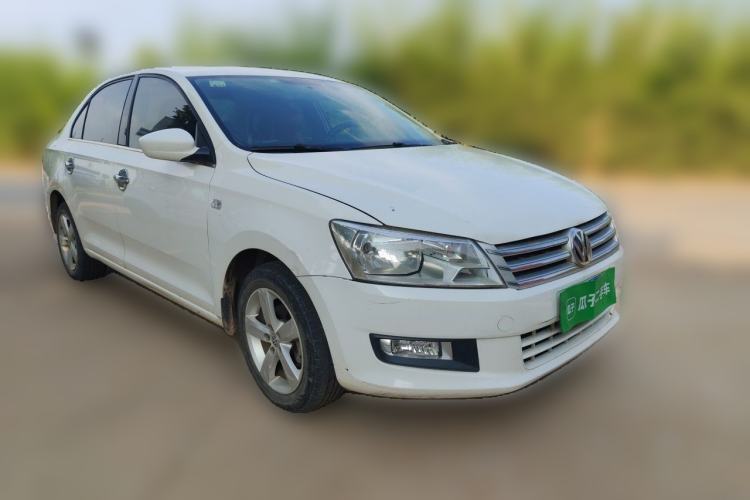 Used Volkswagen Santana 2013 1.4L Manual Comfort Edition Front Right 45 Deg