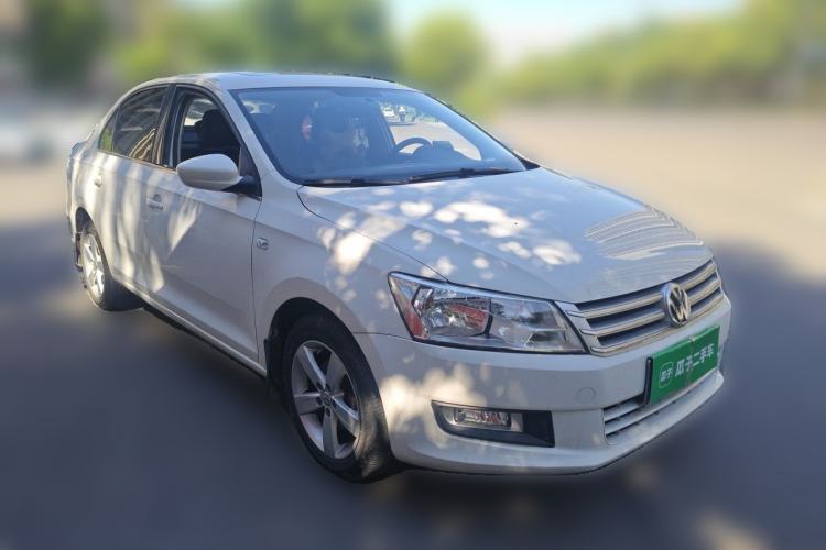 Used Volkswagen Santana 2013 1.6L Automatic Comfort Edition Front Right 45 Deg