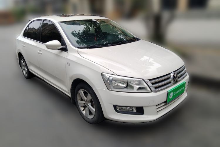 Used Volkswagen Santana 2013 1.6L Automatic Comfort Edition Front Right 45 Deg