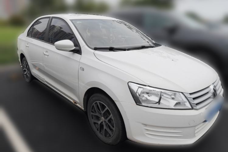 Used Volkswagen Santana 2013 1.4L Manual Fashion Edition Front Right 45 Deg