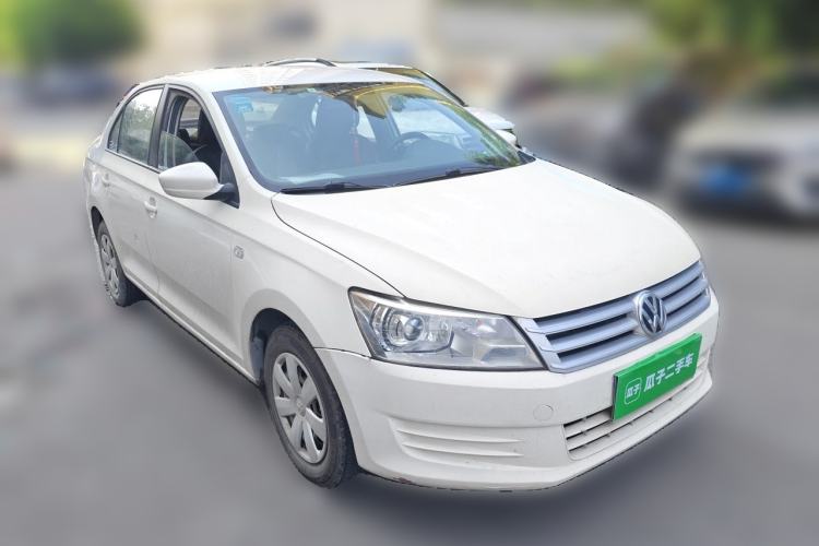 Used Volkswagen Santana 2013 1.6L Manual Fashion Edition Front Right 45 Deg
