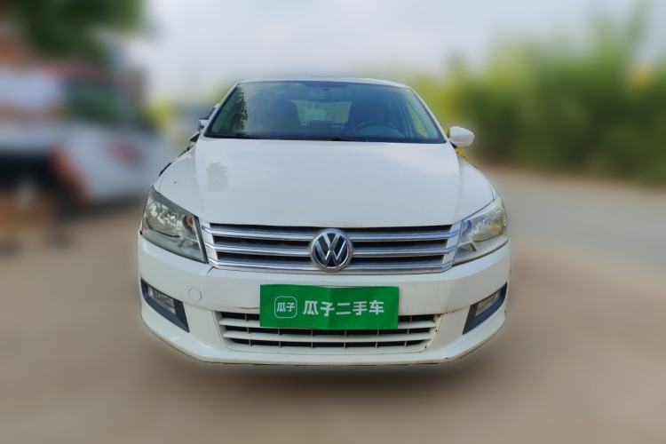 Used Volkswagen Santana 2013 1.4L Manual Comfort Edition Front