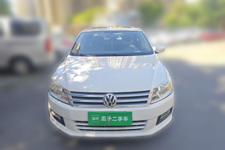 Used Volkswagen Santana 2013 1.6L Automatic Comfort Edition Front