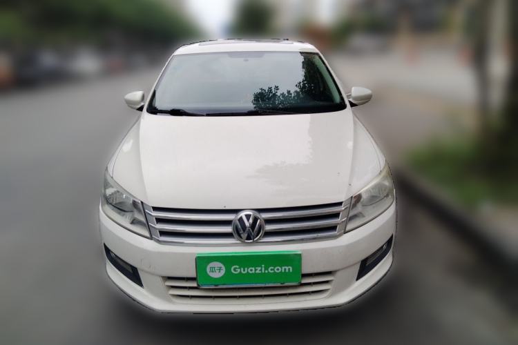 Used Volkswagen Santana 2013 1.6L Automatic Comfort Edition Front