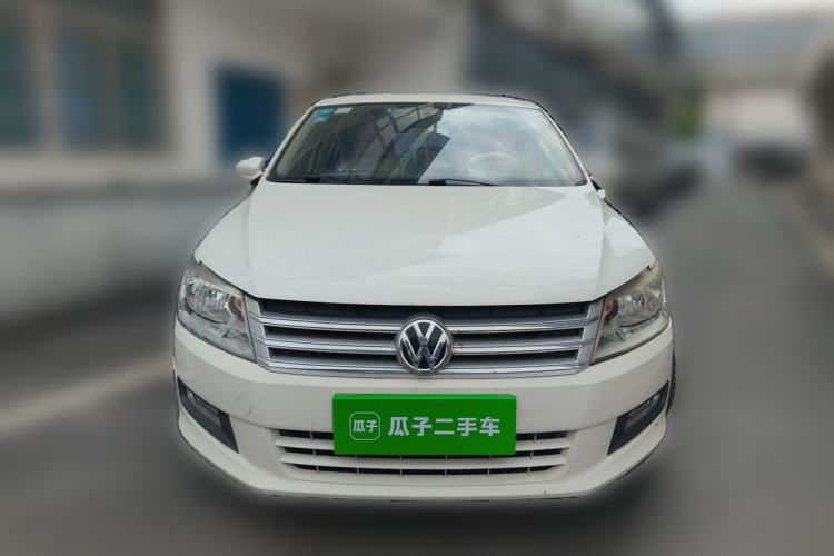 Used Volkswagen Santana 2013 1.6L Manual Comfort Edition Front