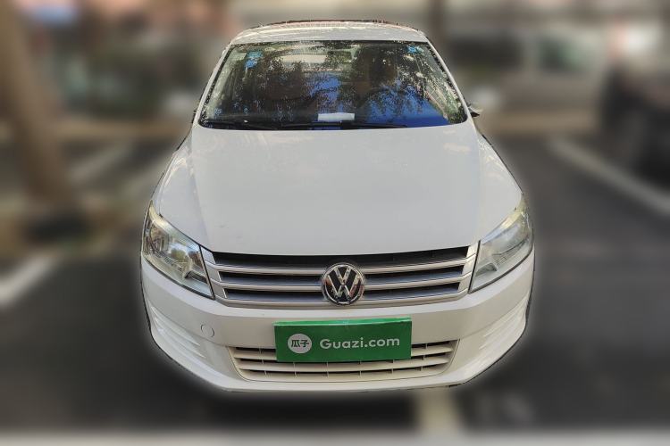 Used Volkswagen Santana 2013 1.6L Manual Fashion Edition Front