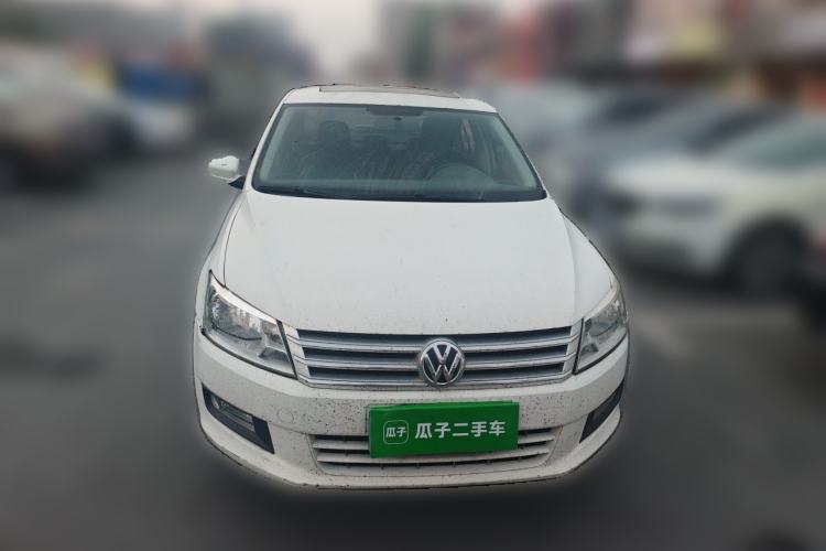 Used Volkswagen Santana 2013 1.6L Manual Comfort Edition Front