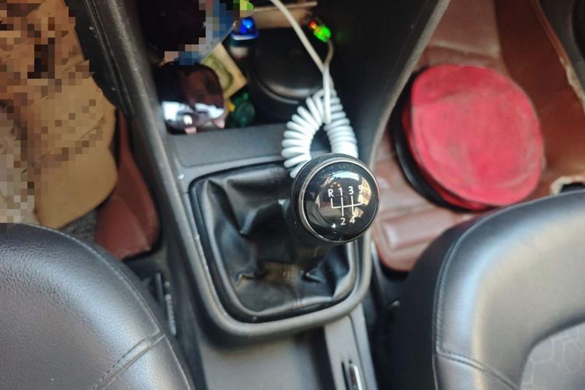 Used Volkswagen Santana 2013 1.6L Manual Comfort Edition Gear Lever