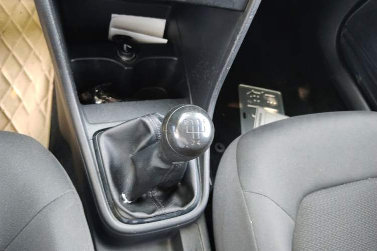 Used Volkswagen Santana 2013 1.4L Manual Fashion Edition Gear Lever