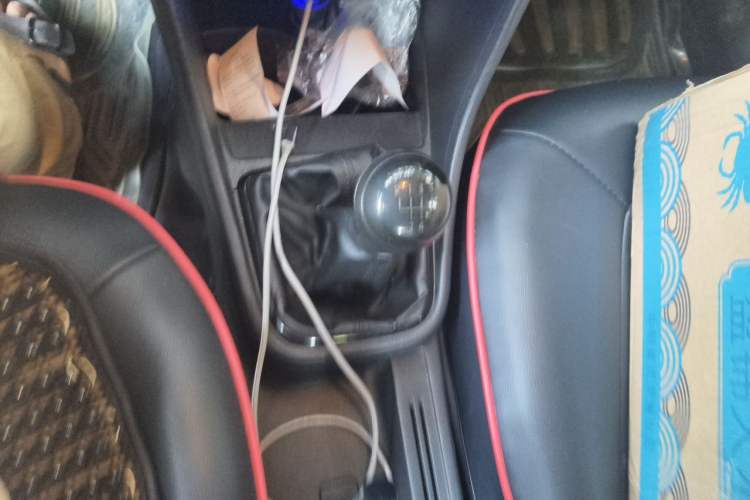 Used Volkswagen Santana 2013 1.4L Manual Fashion Edition Gear Lever