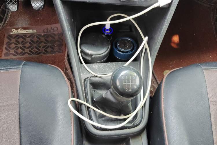 Used Volkswagen Santana 2013 1.6L Manual Fashion Edition Gear Lever