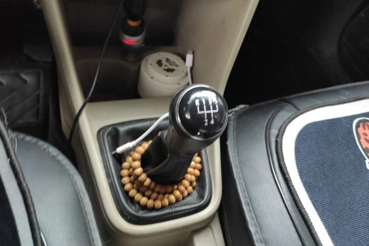 Used Volkswagen Santana 2013 1.6L Manual Comfort Edition Gear Lever