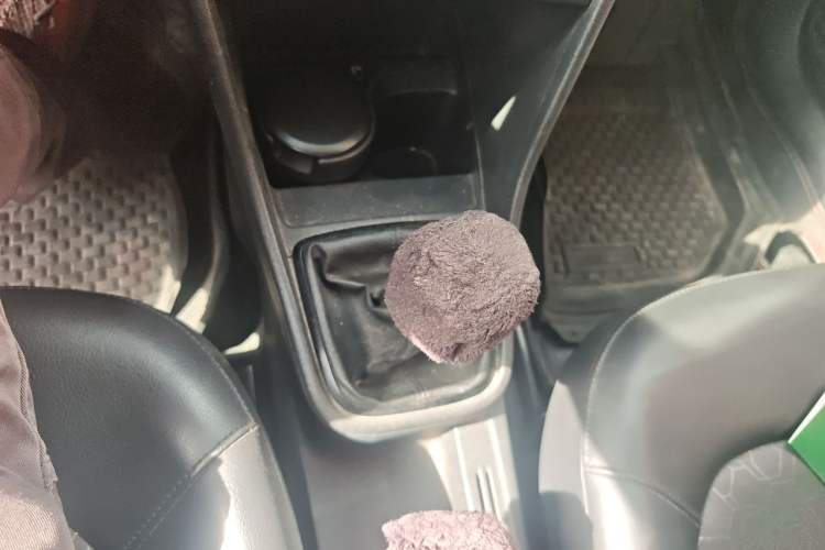 Used Volkswagen Santana 2013 1.6L Manual Comfort Edition Gear Lever
