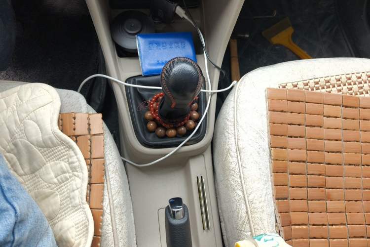 Used Volkswagen Santana 2013 1.6L Manual Comfort Edition Gear Lever