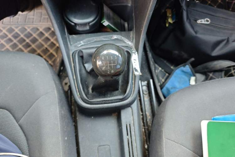 Used Volkswagen Santana 2013 1.4L Manual Fashion Edition Gear Lever