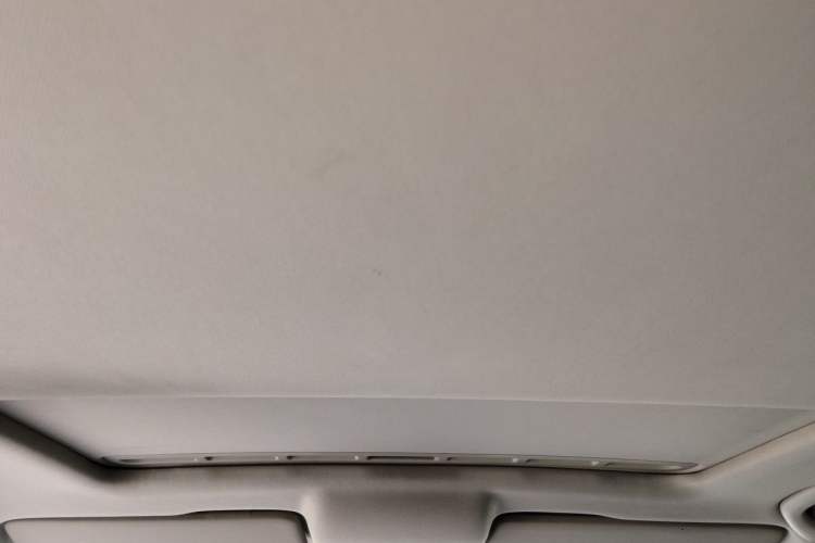 Used Volkswagen Santana 2013 1.6L Automatic Comfort Edition Headliner