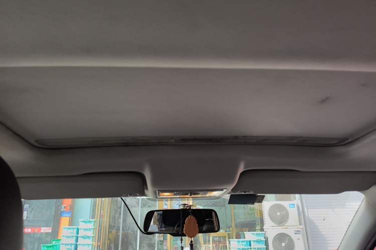 Used Volkswagen Santana 2013 1.6L Automatic Comfort Edition Headliner
