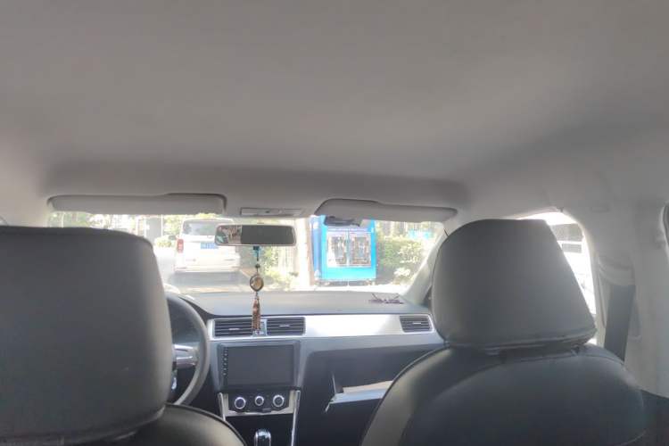 Used Volkswagen Santana 2013 1.6L Automatic Fashion Edition Headliner