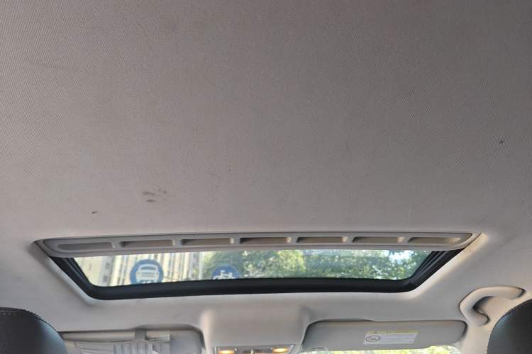 Used Volkswagen Santana 2013 1.6L Automatic Comfort Edition Headliner