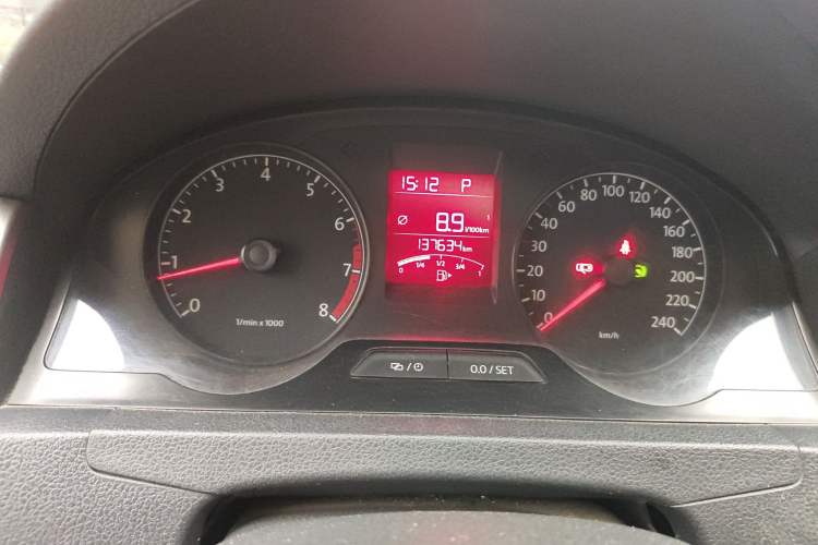 Used Volkswagen Santana 2013 1.6L Automatic Comfort Edition Instrument Cluster