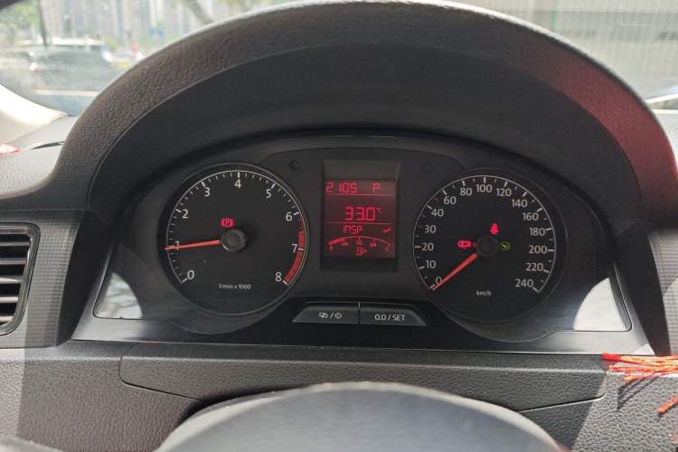 Used Volkswagen Santana 2013 1.6L Automatic Fashion Edition Instrument Cluster