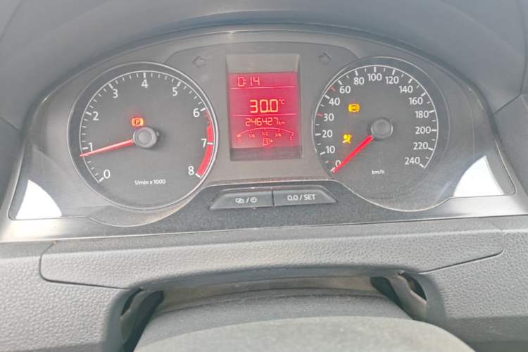 Used Volkswagen Santana 2013 1.6L Manual Fashion Edition Instrument Cluster
