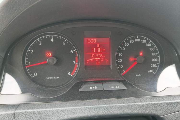 Used Volkswagen Santana 2013 1.6L Manual Comfort Edition Instrument Cluster