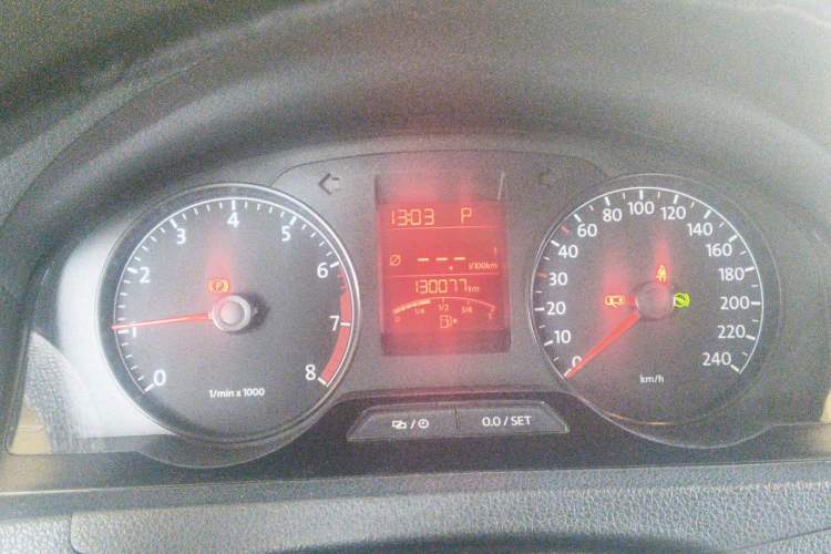 Used Volkswagen Santana 2013 1.6L Automatic Comfort Edition Instrument Cluster