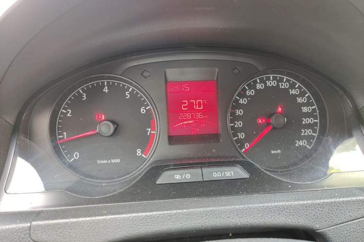 Used Volkswagen Santana 2013 1.6L Manual Fashion Edition Instrument Cluster