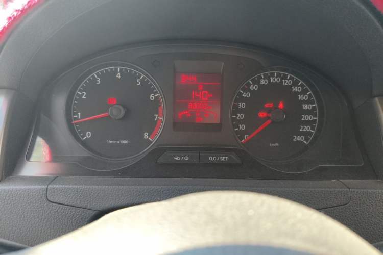 Used Volkswagen Santana 2013 1.6L Manual Comfort Edition Instrument Cluster