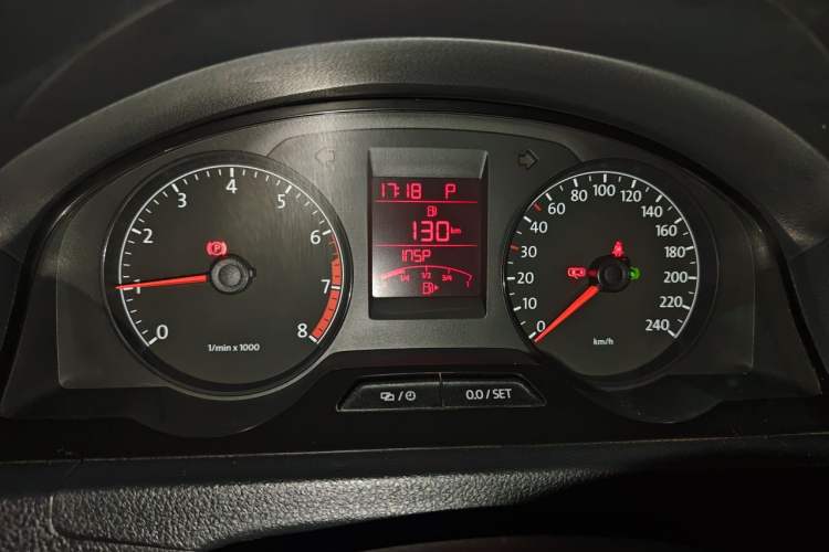 Used Volkswagen Santana 2013 1.6L Automatic Comfort Edition Instrument Cluster