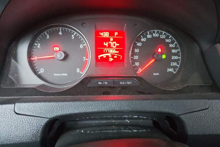Used Volkswagen Santana 2013 1.6L Automatic Comfort Edition Instrument Cluster