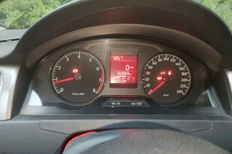 Used Volkswagen Santana 2013 1.4L Manual Comfort Edition Instrument Cluster