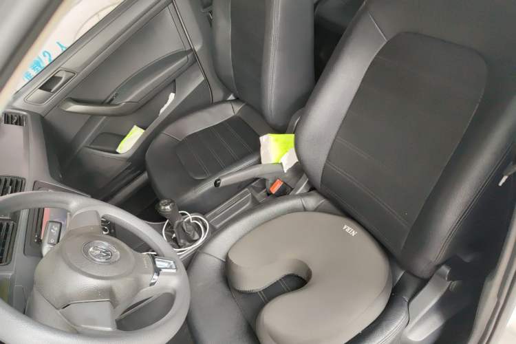 Used Volkswagen Santana 2013 1.6L Manual Fashion Edition Left Front Seat