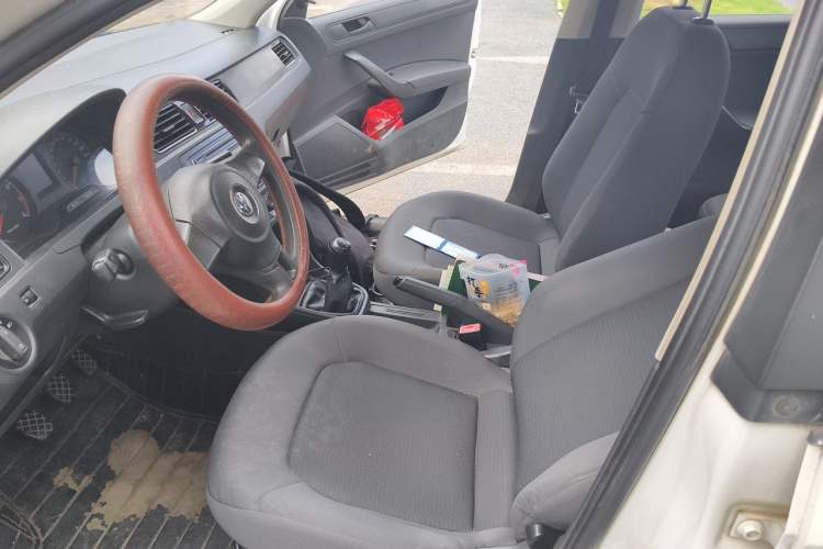 Used Volkswagen Santana 2013 1.4L Manual Fashion Edition Left Front Seat