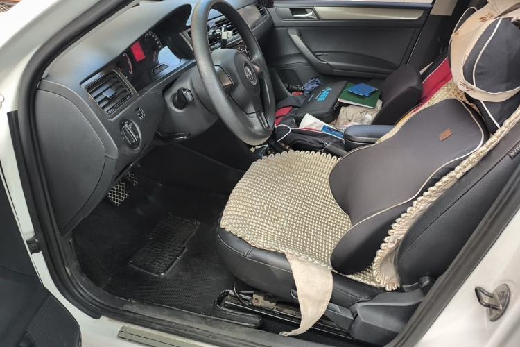 Used Volkswagen Santana 2013 1.6L Automatic Comfort Edition Left Front Seat