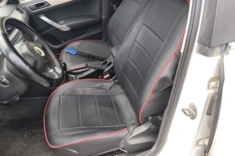 Used Volkswagen Santana 2013 1.6L Manual Fashion Edition Left Front Seat